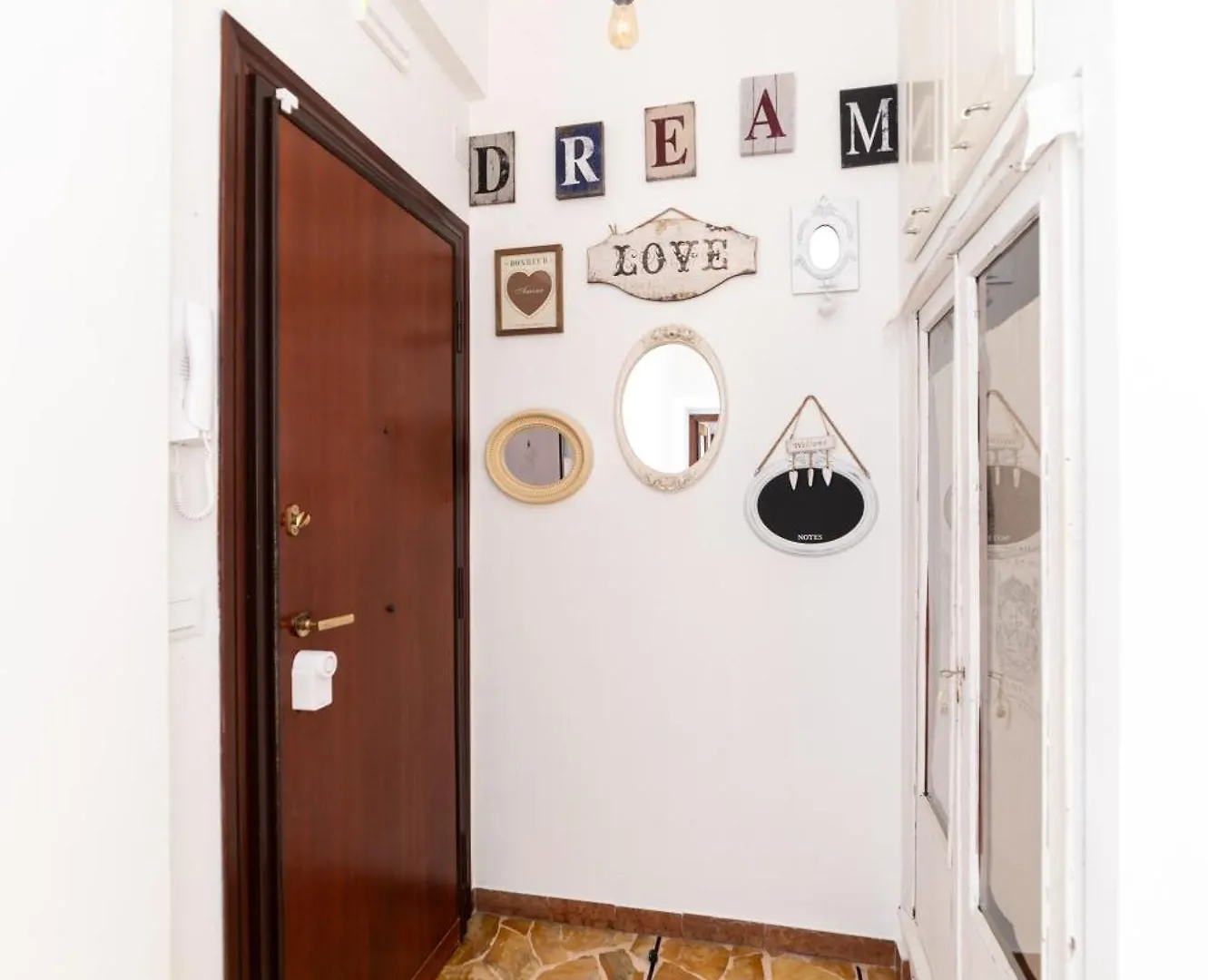 Rome Apartment 15 Minutes From The City Center